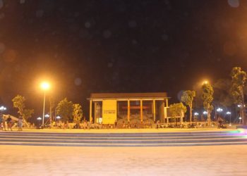 Quảng trường Bình Minh thị xã Phú Thọ