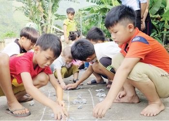 Trò chơi dân gian: Ô ăn quan