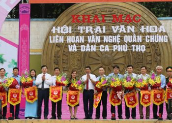 Khai mạc Hội trại văn hóa và Liên hoan văn nghệ quần chúng, dân ca Phú Thọ 2019
