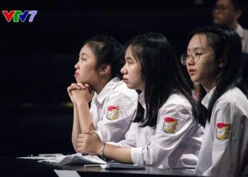 10X Phú Thọ gây tranh cãi khi so sánh người quét rác với siêu anh hùng