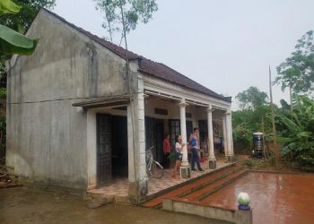 Tam Nông: Bé gái khiếm thị, thiểu năng bị bố hiếp dâm đến có con