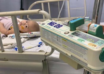 Phú Thọ: Cháu bé mới 7 tháng tuổi đã phải chống chọi với tử thần