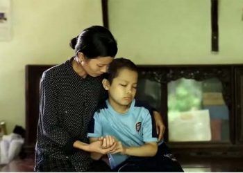 Phú Thọ: Mẹ ung thư mong chết đi để con mắc u não ác tính được sống