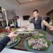 Nhà cầu thủ Hà Đức Chinh: Mổ lợn, làm 10 mâm khao người hâm mộ