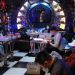 Bắt nhóm thanh niên “mở tiệc” ma túy bay lắc trong quán karaoke