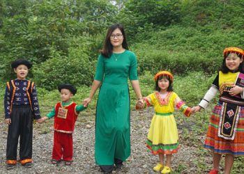 Cô giáo 9X người Mường ở Phú Thọ lọt top 50 giáo viên toàn cầu 2020