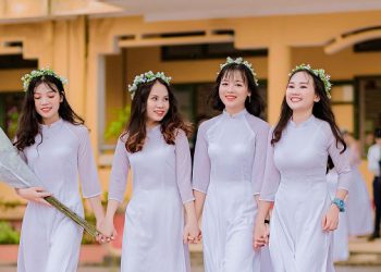 Tâm sự về chọn trường, chọn nghề của nữ thủ khoa xinh đẹp Đại học Hùng Vương