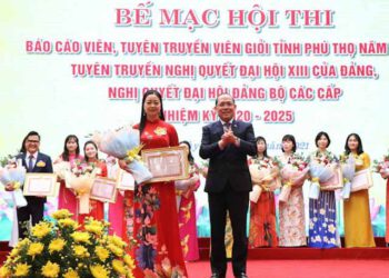 Phú Thọ: Cô giáo Nguyễn Thị Minh Thịnh đoạt giải nhất thi báo cáo viên, tuyên truyền viên giỏi cấp tỉnh