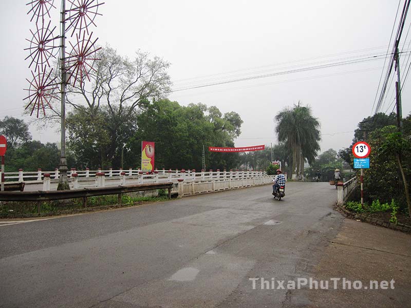 Cầu Trắng - thị xã Phú Thọ: Hình ảnh năm 2013