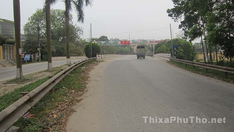 Cầu Trắng - thị xã Phú Thọ: Hình ảnh năm 2015