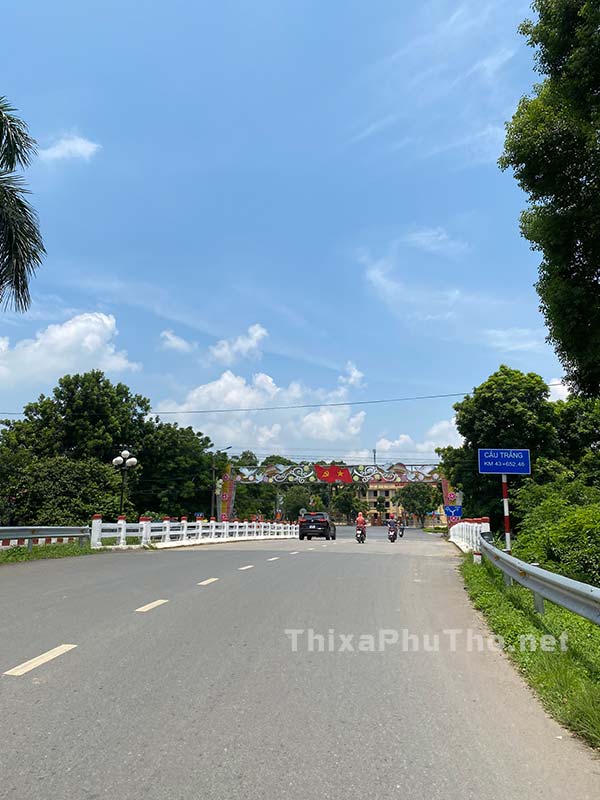 Cầu Trắng - thị xã Phú Thọ: Hình ảnh năm 2021