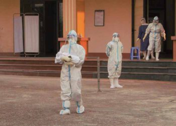 Mẹ là F0, bé trai chào đời khỏe mạnh ở bệnh viện dã chiến tỉnh Phú Thọ