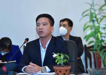 Hoa Lan phi điệp 5 cánh trắng Phú Thọ hướng tới xuất ngoại