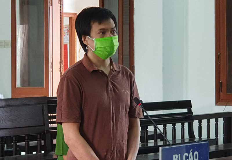 Tài xế người Phú Thọ lĩnh 9 năm tù vì chở 11 người Trung Quốc nhập cảnh trái phép