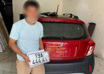 VinFast Fadil cũ ở Phú Thọ trúng biển "ngũ quý 4", trả tiền tỷ vẫn lắc đầu?