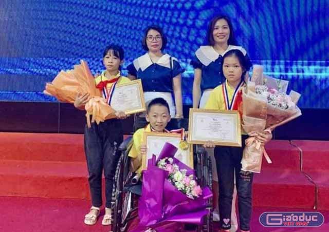 Cậu bé bại não ở Phú Thọ giành giải Nhất cuộc thi quốc gia, ước mơ thành bác sĩ