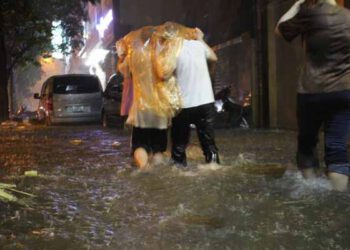 Khu vực Hà Nội có thể mưa rào và dông vào chiều hoặc tối nay