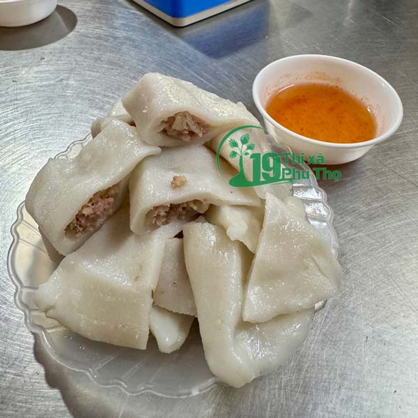 Bánh Tai cô Hoàn chợ Mè