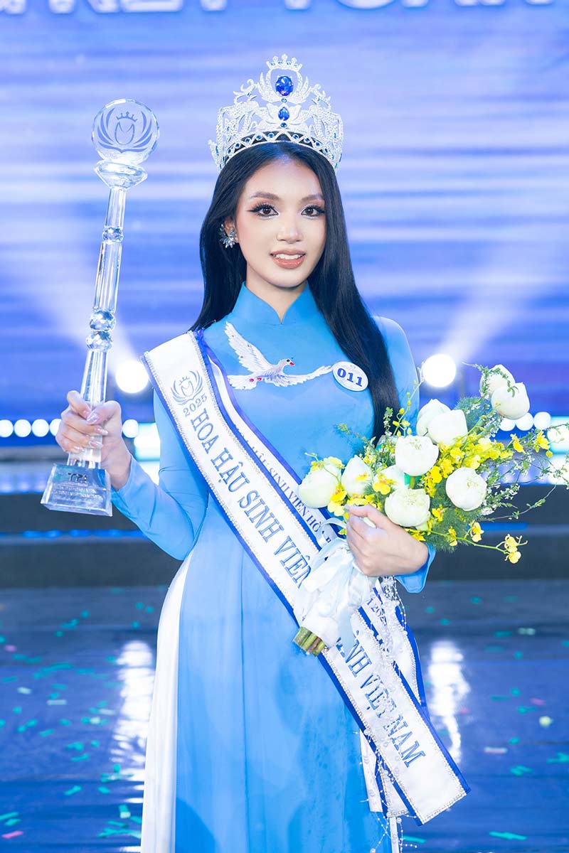 Người đẹp Phú Thọ đăng quang Hoa hậu Sinh viên Hòa bình Việt Nam 2025