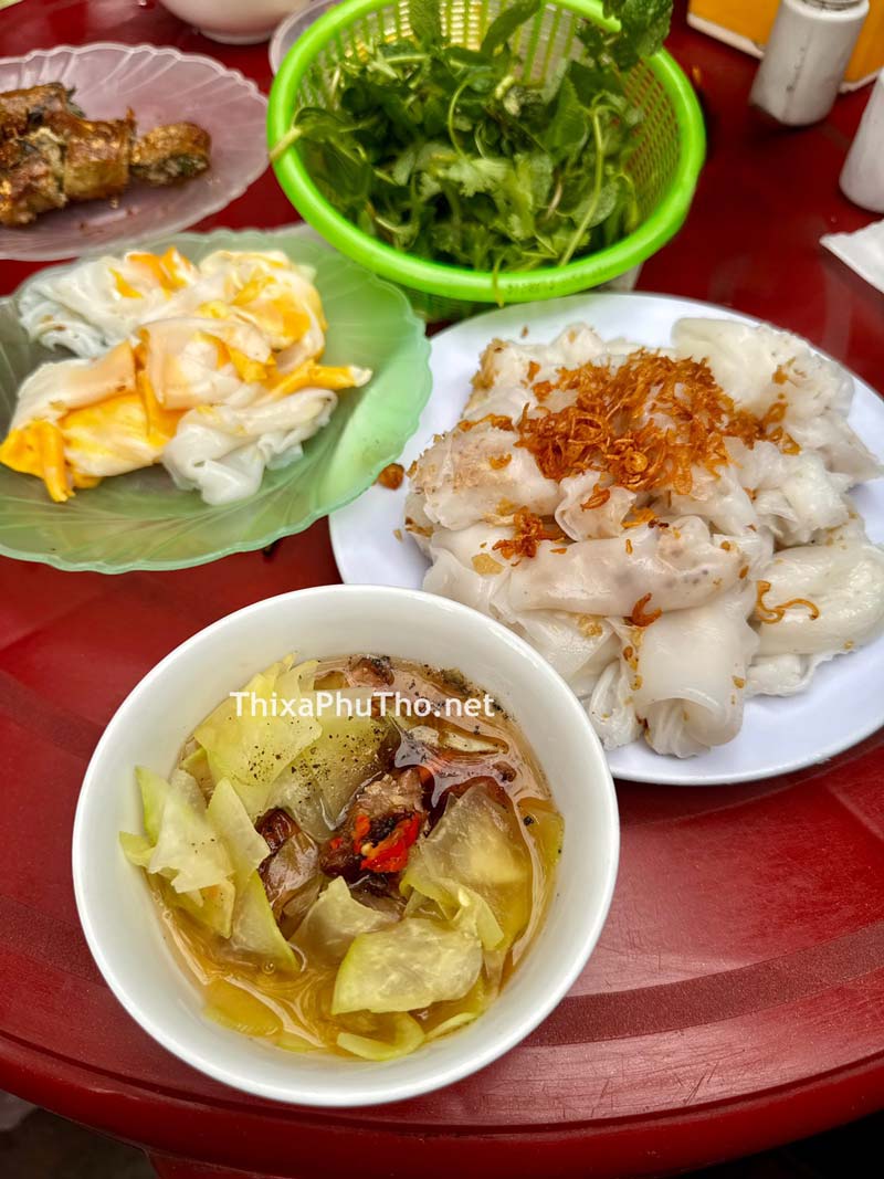 Bánh cuốn Bà Tâm thị xã Phú Thọ